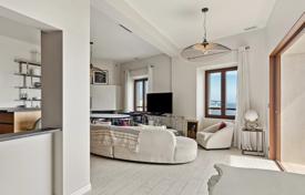 Detached house – Port Palm Beach, Cannes, Côte d'Azur (French Riviera),  France for 3,500,000 €