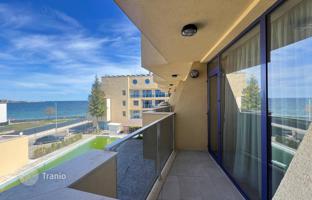 1-bedroom apartment 74 m² in Ravda for 135,000 €