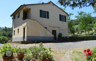 Land plot 235 m² in Montecatini Val di Cecina for 490,000 €