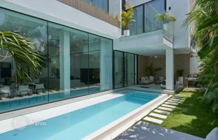 New furnished villa with a swimming pool, Berawa, Bali, Indonesia for $766,000