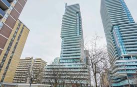 Apartment – Roehampton Avenue, Old Toronto, Toronto,  Ontario,   Canada for C$689,000