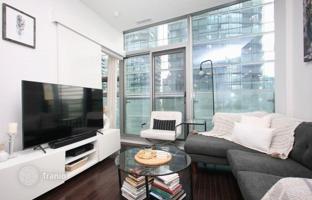5-bedroom apartment in York Street for C$727,000