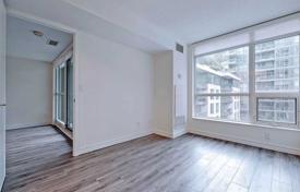 Apartment – Fort York Boulevard, Old Toronto, Toronto,  Ontario,   Canada for C$773,000