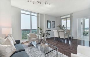 5-bedroom apartment in Etobicoke for C$905,000