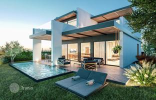 4-bedroom villa 254 m² in Marbella for 1,495,000 €