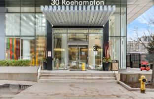 5-bedroom apartment in Roehampton Avenue for C$1,208,000