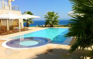 4-bedroom villa 125 m² in Chaniotis for 730,000 €
