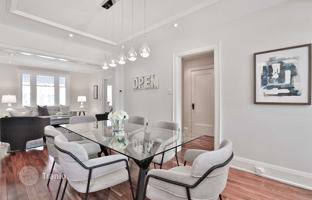 9-bedroom townhouse in Old Toronto for C$2,133,000