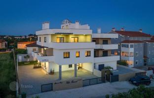 11-room house 360 m² in Pula for 1,250,000 €