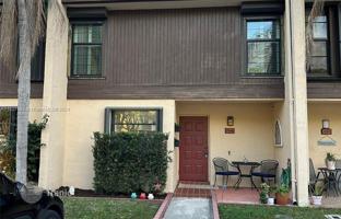 3-bedroom house 137 m² in Pembroke Pines for $395,000