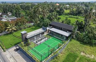 6-bedroom villa 400 m² in Ubud for $1,680,000
