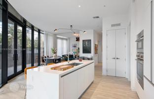 2-bedroom apartments in condo 107 m² in Miami for $1,250,000