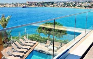 7-bedroom cottage 650 m² in Coral Bay for 4,800,000 €