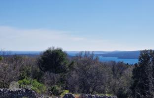 Land plot 860 m² in Rabac for 116,000 €