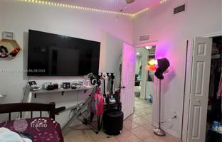 3-bedroom apartments in condo 95 m² in Homestead for $260,000