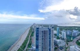 Bright flat with ocean views in a residence on the first line of the beach, Miami Beach, Florida, USA for $850,000