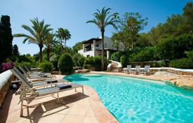 Traditional restored villa with a swimming pool and gardens, Santa Eulalia, Spain for 6,100 € per week