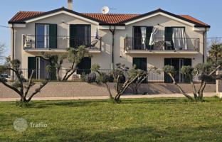 8-bedroom house 280 m² in Istria County for 750,000 €