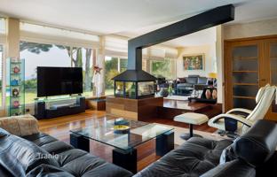 6-bedroom townhouse 648 m² in Cabrils for 3,400,000 €