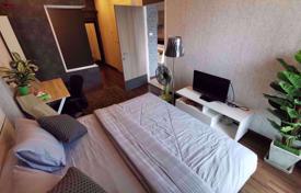 1 bed Condo in Supalai Premier @ Asoke Bangkapi Sub District for $206,000