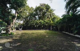 3-bedroom house 164 m² in Miami for $1,465,000