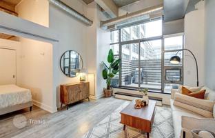 1-bedroom apartment in Lake Shore Boulevard West for C$1,029,000