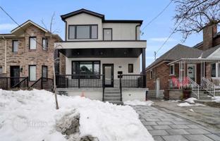 17-bedroom apartment in York for C$2,639,000