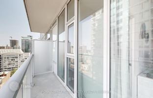 5-bedroom apartment in Old Toronto for C$940,000