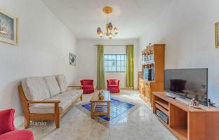 5-bedroom house 437 m² in Santa Cruz de Tenerife for 375,000 €