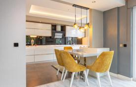 Apartment – Muratpaşa, Antalya, Turkey for $385,000