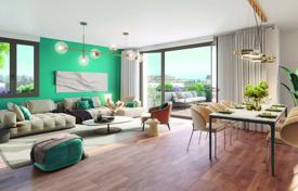 Four-bedroom apartment with a large terrace in a new building, Issy-les-Moulineaux, suburb of Paris, France for 1,250,000 €