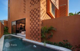2-bedroom villa 151 m² in Canggu for $307,000