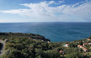 Land plot 511 m² in Reževići for 268,000 €