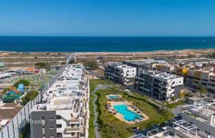2-bedroom apartment 75 m² in Orihuela Costa for 495,000 €