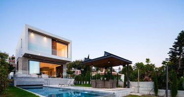New villa with a swimming pool close to the places of interest, Paphos, Cyprus