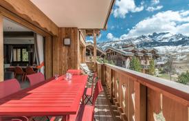 Apartment – Savoie, Auvergne-Rhône-Alpes, France for 75,000 € per week