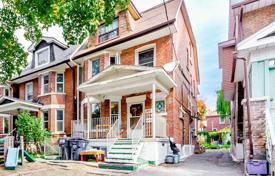 Terraced house – Glenholme Avenue, York, Toronto,  Ontario,   Canada for C$1,381,000