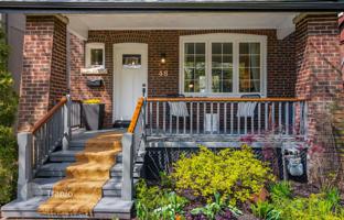 10-bedroom house in Scarborough for C$1,699,000