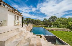 Detached house – Lourmarin, Provence - Alpes - Cote d'Azur, France for 1,490,000 €