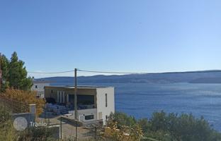 Land plot 1,515 m² in Split-Dalmatia County for 300,000 €