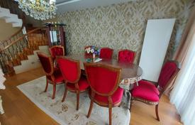 Well-Maintained Villa at Decent Complex in Basaksehir for $685,000