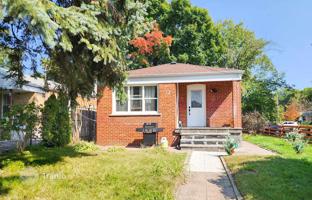 9-bedroom house in Scarborough for C$1,342,000