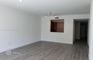 2-bedroom apartments in condo 161 m² in Miami for $780,000