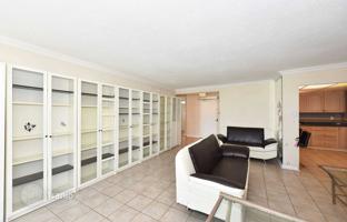 4-bedroom apartment in Etobicoke for C$740,000