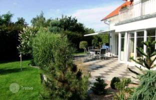 Luxury house with a garden and SPA zone near Munich for 2,074,000 €