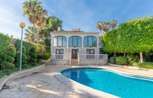 Furnished luxury villa with a pool and a garden, Javea, Spain for 750,000 €