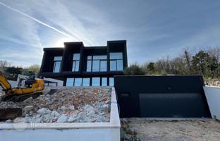8-bedroom house 275 m² in Primorje-Gorski Kotar County for 2,900,000 €