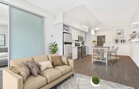 Apartment – The Queensway, Toronto, Ontario,  Canada for C$693,000