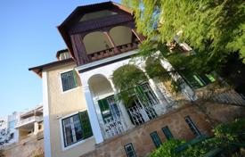 Houses for sale in Malaga. Situated in Malaga’s most select and elegant quarter Monte de Sancha and La Caleta Houses for sale in Malaga. Situated in Malaga’s most select and elegant quarter Monte de Sancha and La Caleta