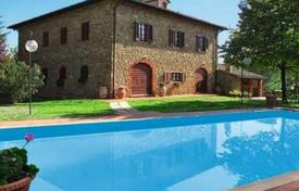 Stone two-storey house with a pool in Monte San Savino, Tuscany, Italy for 750,000 €